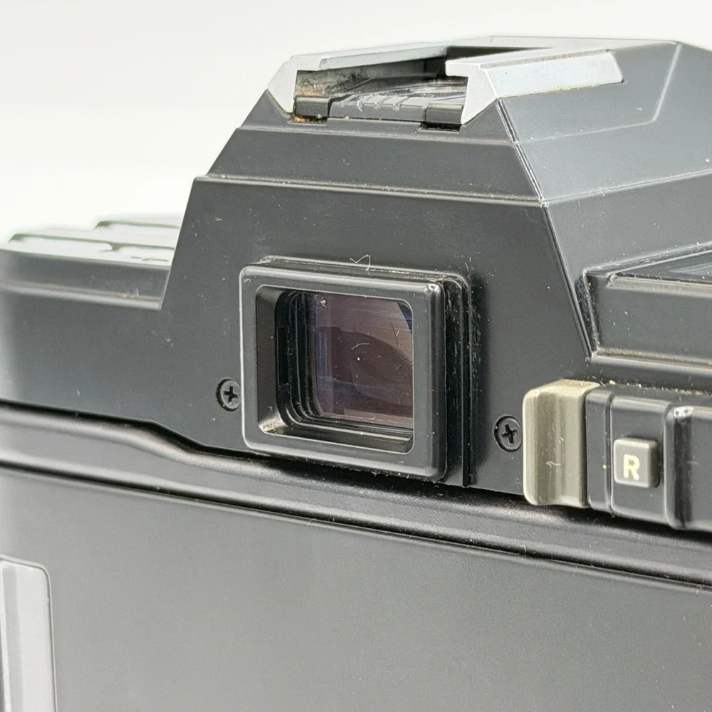Minolta Maxum 7000 AF 35mm Film SLR Camera with 50mm f1.7 Lens and Strap WORKS